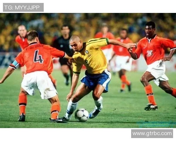 足球明星专属歌曲集锦让你感受他们的激情与荣耀